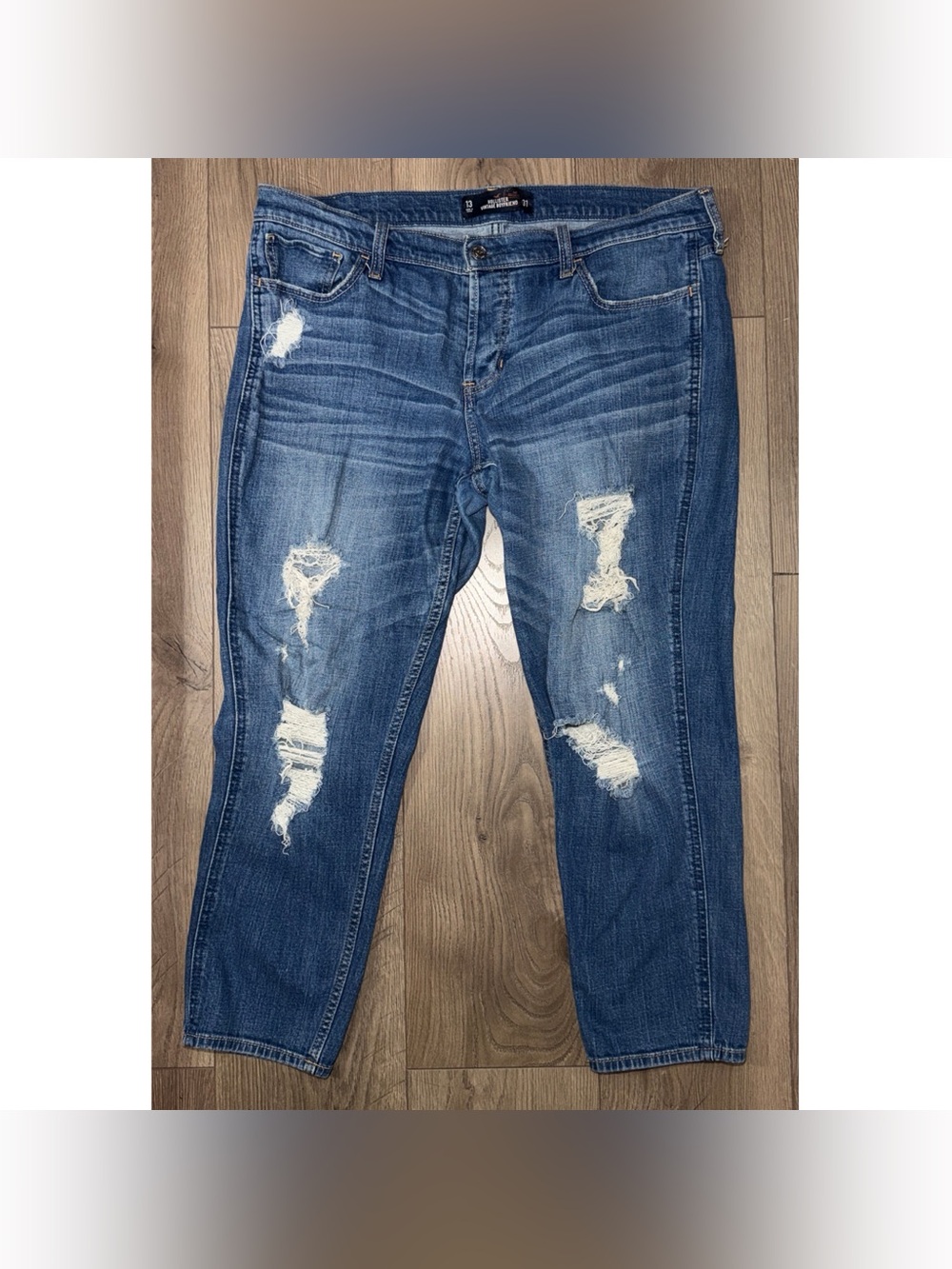 Pre-Owned Hollister Vintage Boyfriend Distressed Button Fly Blue Jeans Size 13
